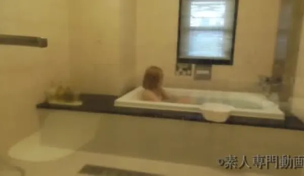 FC2PPV-4583854 Perky Tits Pale Slim Hottie Masturbates Wildly Squirting Massive Juices