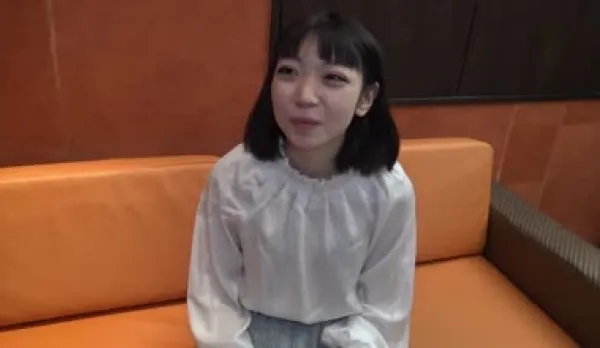 FC2PPV-3173671 Busty Student Convenience Store Clerk with Killer Body