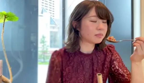 FC2PPV-4754767 Hot Housewife Craves Light BDSM Training