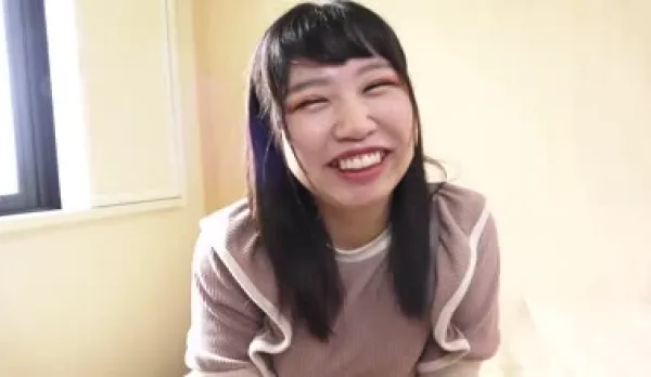 FC2PPV-3102466 Cute Innocent Girl is a Total Slut