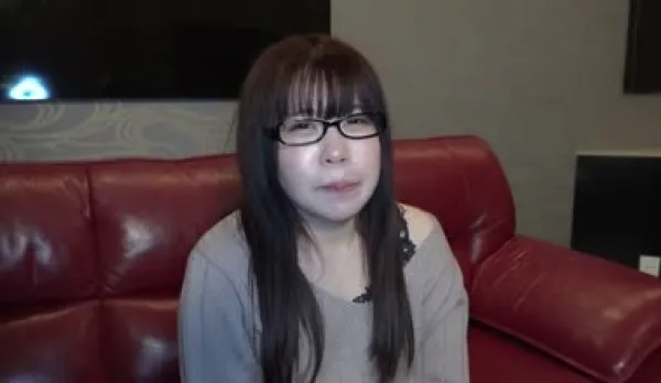 FC2PPV-4762037 Glasses-Wearing 21yo College Girl