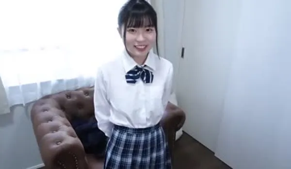 FC2PPV-3181466 Hidden Behind Sunflower Smile is the Ultimate Perverted Slut