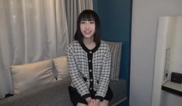 FC2PPV-4588448 Idol-Clean Looks but Insanely Horny