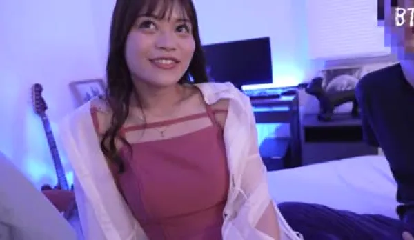 FC2PPV-4790634 Monster Cock Hunter Doujin AV Debut