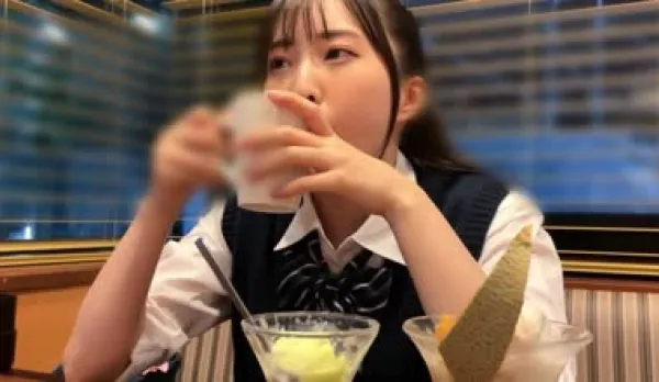 FC2PPV-2343510 Pale Skinned Beauty