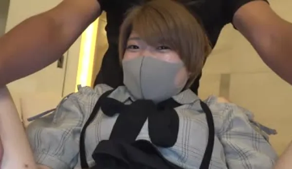 FC2PPV-2171062 Insane Squirting Precocious Teen