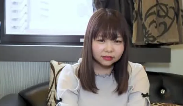 FC2PPV-4582084 Good Mood Feels So Good Can't Help Licking with Tongue