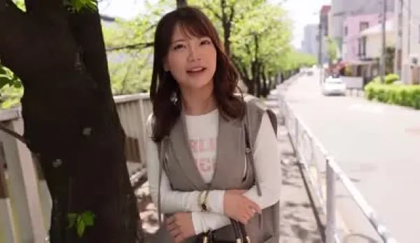 FC2PPV-4804573 Cheerful Slutty Big Tits Hairstylist