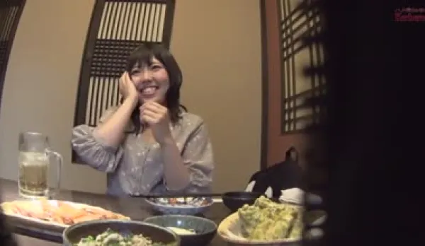 FC2PPV-1761826 Bar Pickup Lively Hot Babe