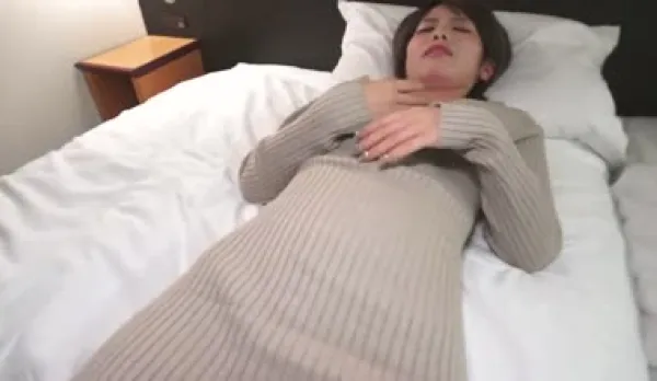 FC2PPV-1732996 Super Skinny Girl with Insane Sex Drive