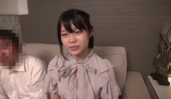 FC2PPV-4583175 Chasing Thrills for Love of Young Housewife