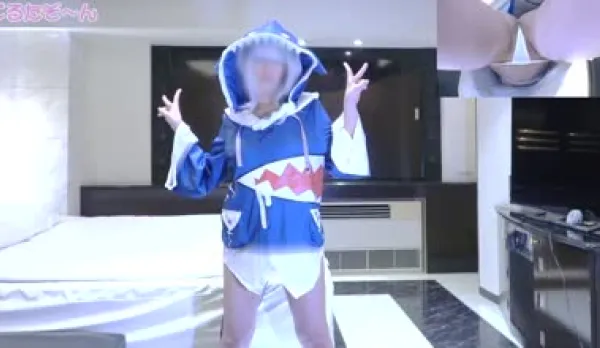 FC2PPV-4570610 Slender Legs Big Labia Girl Shark Toy Wild Abuse