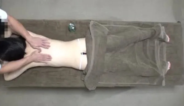 FC2PPV-4578243 Slim Flat-Chested Girl Explosive Sensitivity from Healing Start