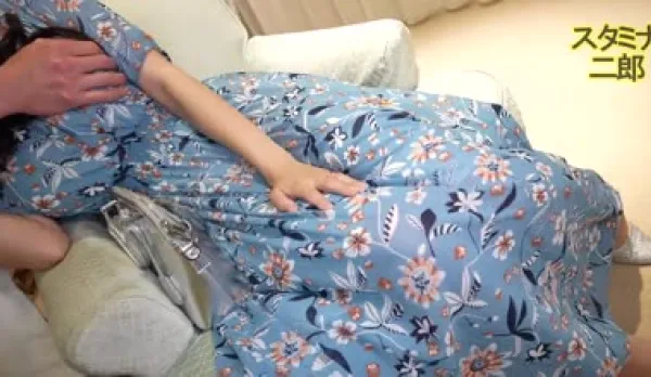 FC2PPV-4564632 Ex-Idol G-Cup Married to Tycoon H-Chan