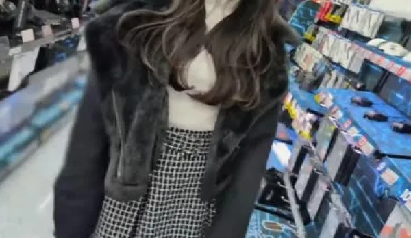 FC2PPV-4566297 Piston-Twitching Cafe Girl