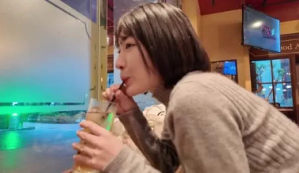 FC2PPV-4574068 21yo Bushy Pussy Hottie